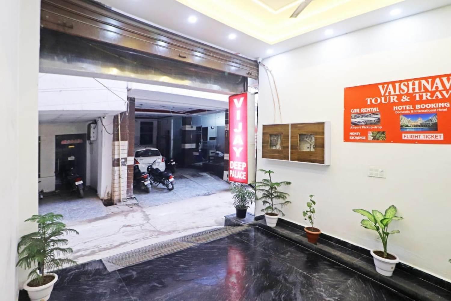 Hotel Vijaydeep Place Near Delhi Airport Nuova Delhi Esterno foto